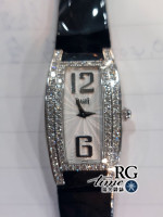 Piaget 伯爵