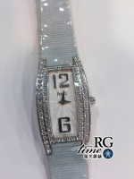 Piaget 伯爵