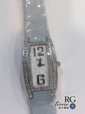 Piaget 伯爵