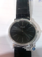 Piaget 伯爵
